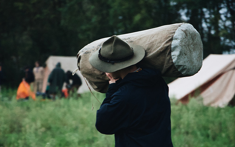 4 Juli 2025 - Available to Carry the Burden